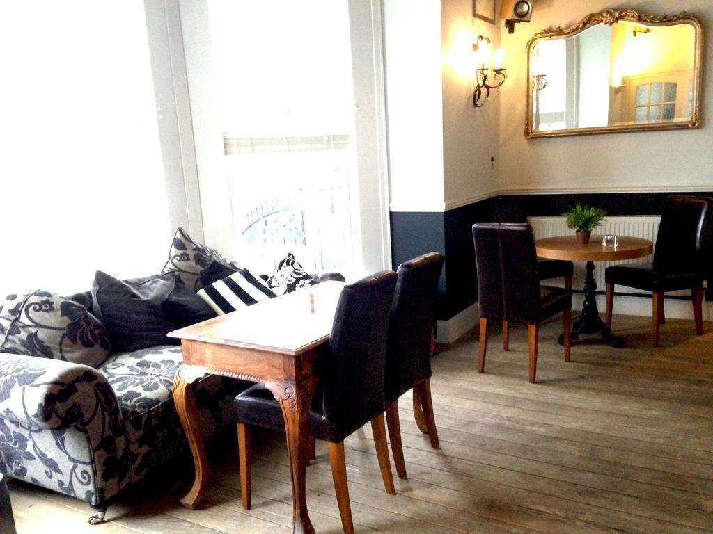 The York Hotel วุลฟ์เวอร์แฮมป์ตัน ภายนอก รูปภาพ
