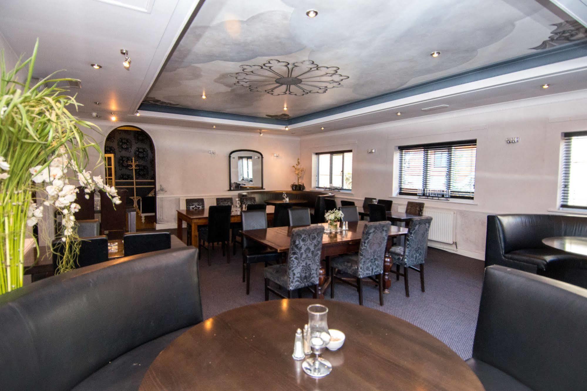 The York Hotel วุลฟ์เวอร์แฮมป์ตัน ภายนอก รูปภาพ